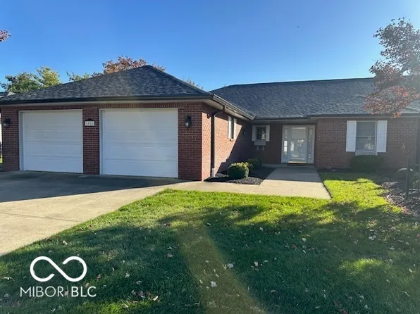 6055 S Stratton Ct, Columbus, IN 47203