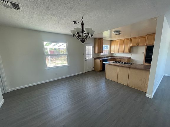 5th image of 6252 Dana Ave