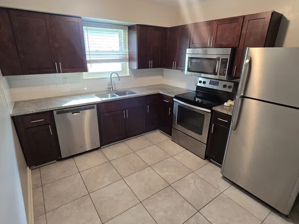 710 E 139th St, Kansas City, MO