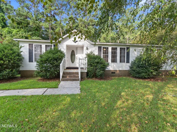 852 Watson Avenue SW, Carolina Shores, NC 28467