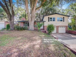 933 Carlotta Rd W, Jacksonville, FL 32211