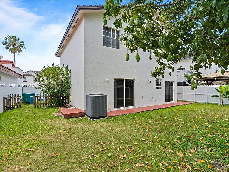 15345 SW 63rd Ter — Photo 47