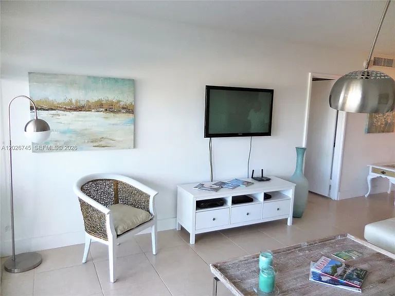 5151 Collins Ave #519 — Photo 34