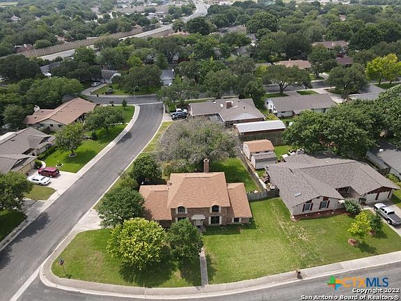 2nd image of 140 Thomas Edison Dr