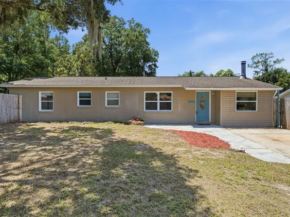3104 Garden Rd, Eustis, FL 32726