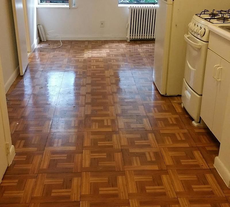 2nd image of 531 E 6th St APT E3
