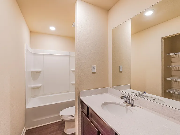 6459 Rainbow Row — Photo 8