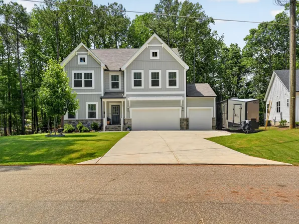 101 Yuma Dr, Louisburg, NC 27549