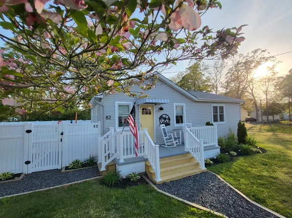 82 Warwick Rd, Villas, NJ 08251