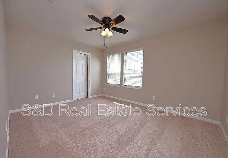 6309 Yellow Buckeye Dr — Photo 37