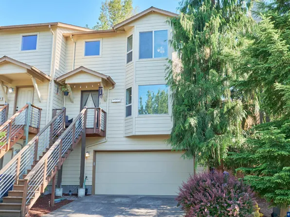 1280 Westbrook Dr NW, Salem, OR 97304