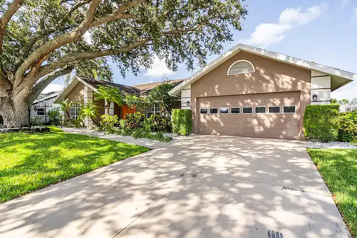 4712 Spring Meadow Ln — Photo 38