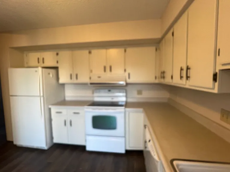 2221 N Bramblewood St #202 — Photo 5