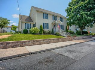 552 N Spring St, Middletown, PA 17057