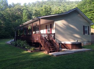 141 Kinsington Dr, Sylva, NC 28779