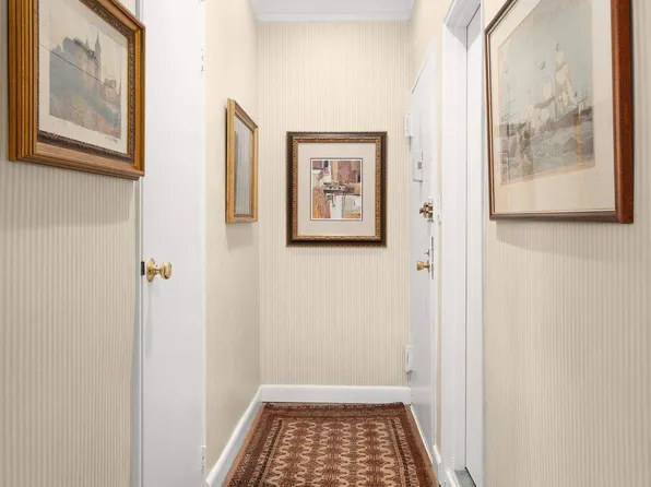 51 West 81st Street image 8 of 14