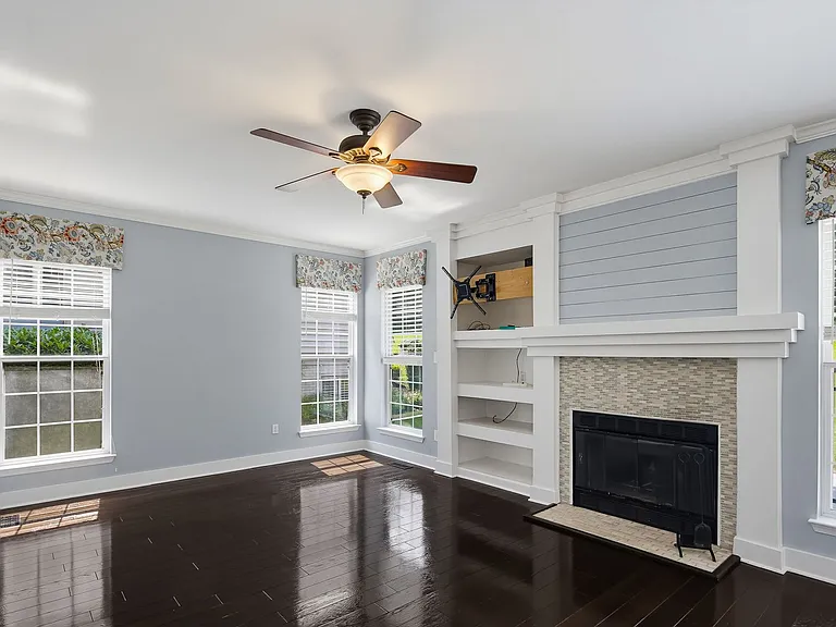 6505 Autumn Wind Cir — Photo 44