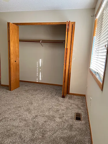 428 Appleblossom Ln W Photo 1