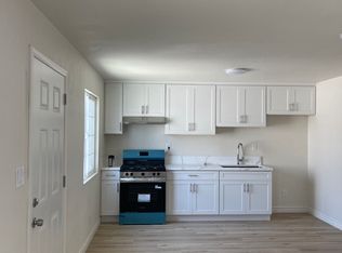 1611 N Stanton Pl APT D, Long Beach, CA 90804