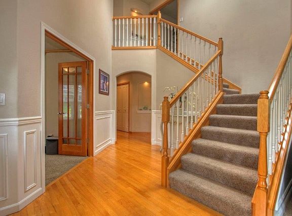 2nd image of 12007 Robinhood Ln