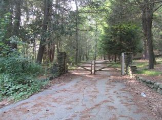 1147 Edmands Rd APT 2, Framingham, MA 01701