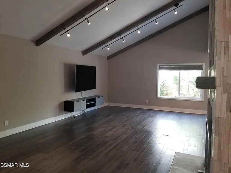 3287 Sierra Dr — Photo 14