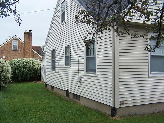 4th image of 928 Sylvia St NW