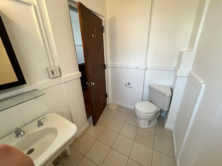 150 Waterman St #2R — Photo 9