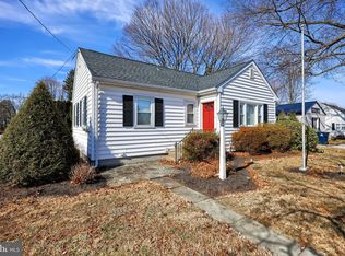 172 S Eastland Dr, Lancaster, PA 17602