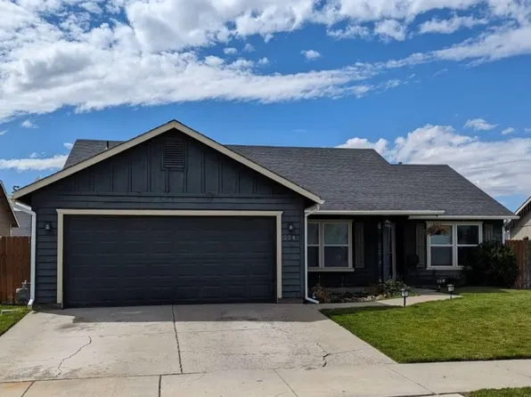 224 S Campbell St, Airway Heights, WA 99001