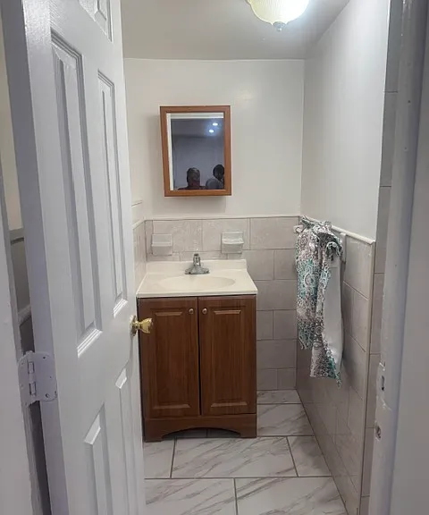 1128 Fteley Ave #BASEMENT — Photo 7