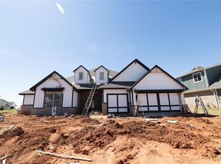 5601 Prickly Wild Way, Edmond, OK 73034