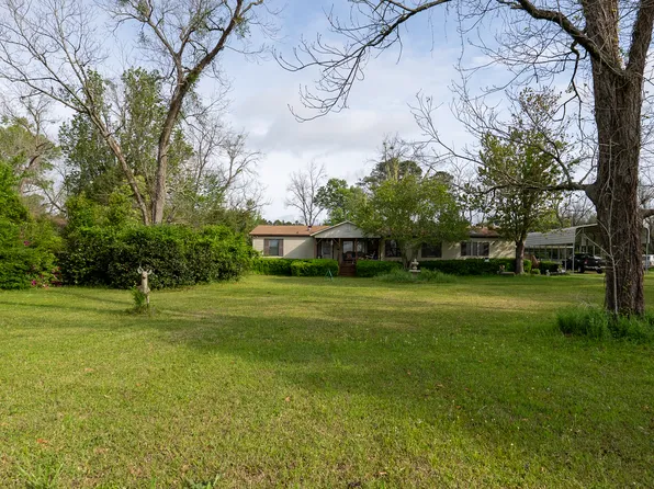 3726 Traverse Ln, Baconton, GA 31716