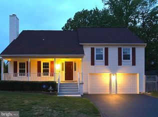 7684 Green Garland Dr, Springfield, VA 22153