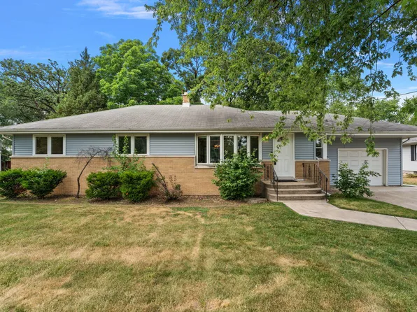 1844 Austin Ave, Schererville, IN 46375