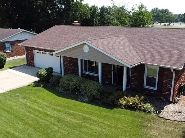 2324 Arnold Dr, Granite City, IL 62040