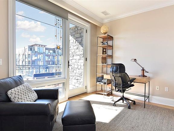5th image of 11 River St #104