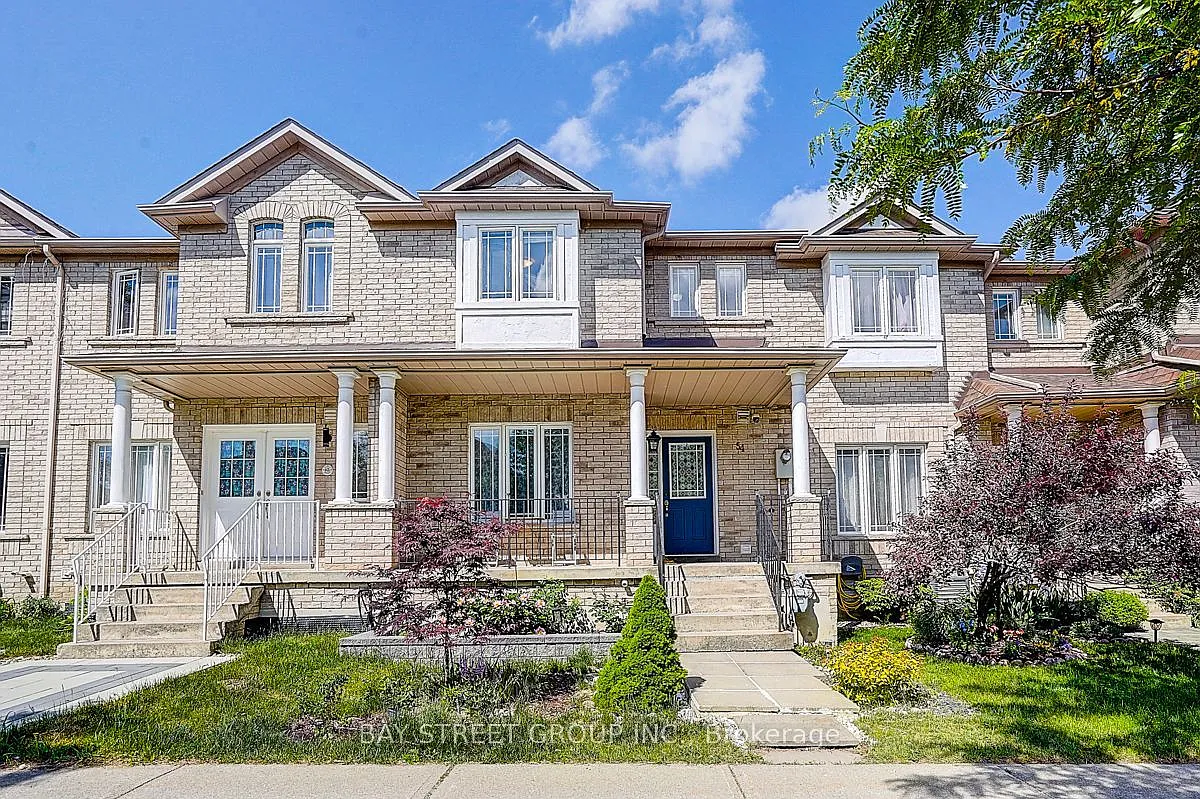 4 bed, $3,500 — Photo 1