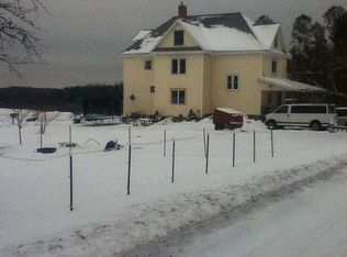 W13617 Draeger Rd, Marion, WI 54950