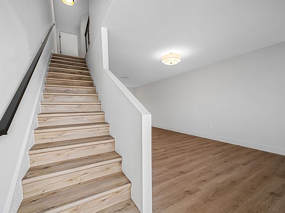 2nd image of 6119 Memorial Hwy APT 7