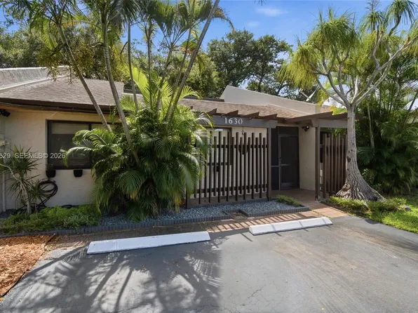 1630 NW 98th Ter, Hollywood, FL 33024