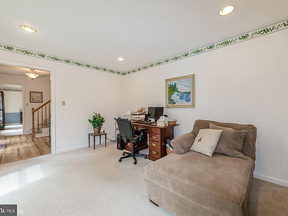 4th image of 6055 Bridle Ct