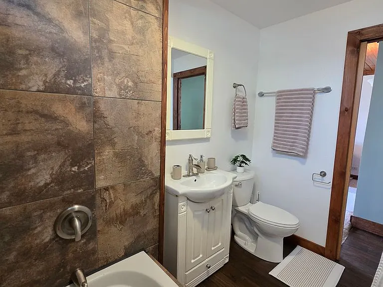 840 Lincoln St — Photo 28