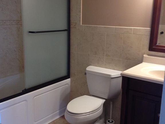 3rd image of 41-51 Wilson Ave APT G6