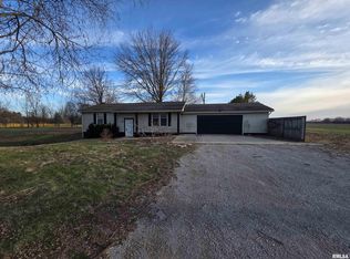 19931 State Highway 123, Petersburg, IL 62675