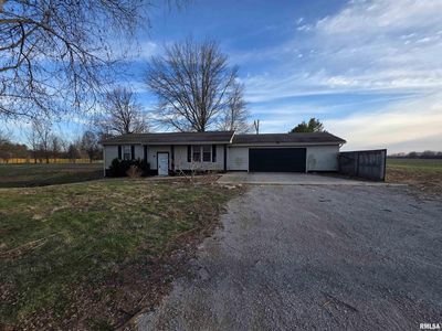 19931 State Highway 123, Petersburg, IL, 62675