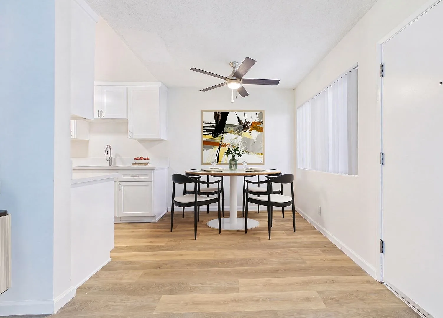 Woodman Apartments — Photo 3