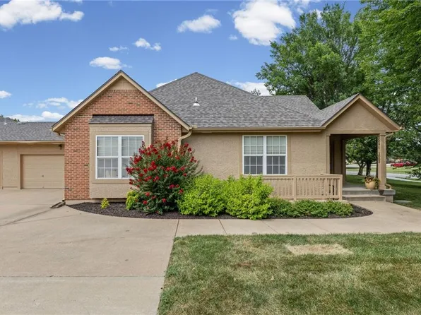 15171 S Symphony Dr Suite 3002, Olathe, KS 66062