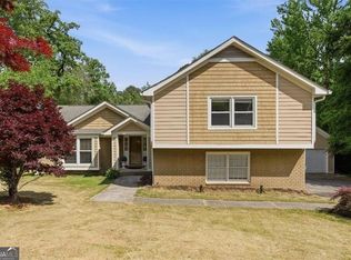 2178 Carlyle Dr NE, Marietta, GA 30062