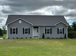 2510 Jacalyn Ln, North Branch, MI 48461